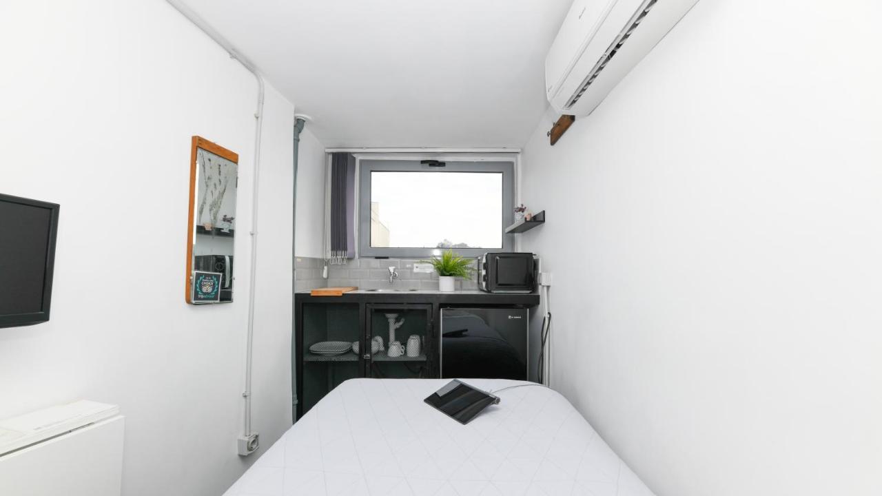 Monastiraki Citycenter Sleepbox- Unspoiled Athens Apartments Exterior photo