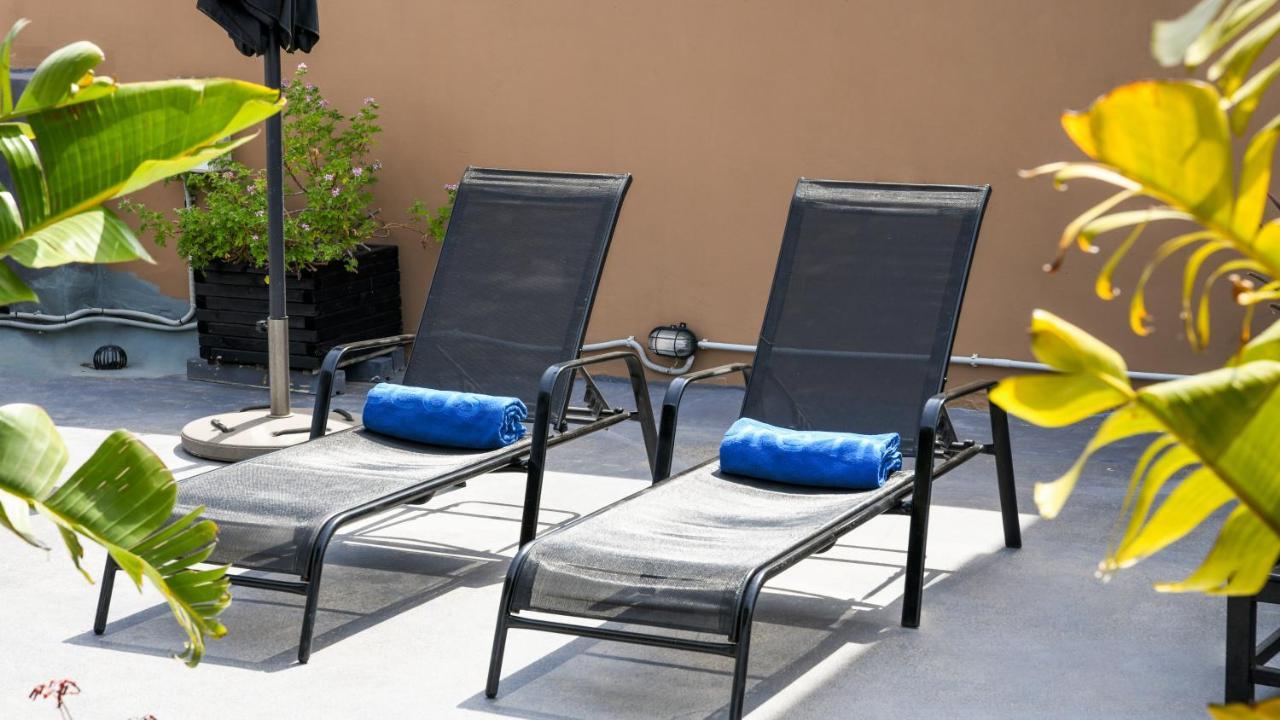 Monastiraki Citycenter Sleepbox- Unspoiled Athens Apartments Exterior photo